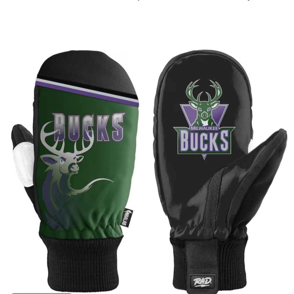 Milwaukee Bucks Classic Snow Mittens size M